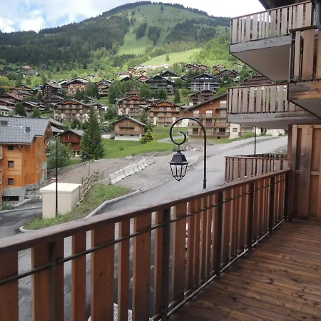 3 Pieces Avec Terrasse, Garage, Et Wifi - Fr-1-198-194